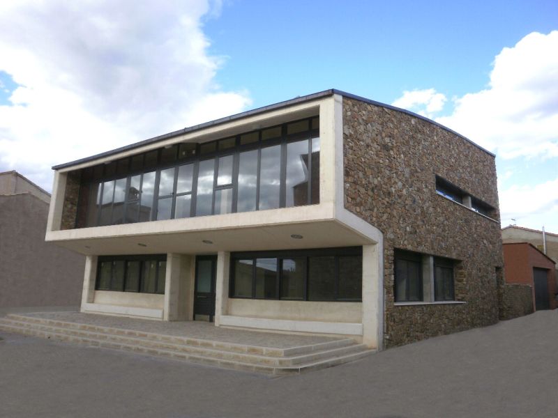 Archivo:Ayuntamiento de Badules.jpg